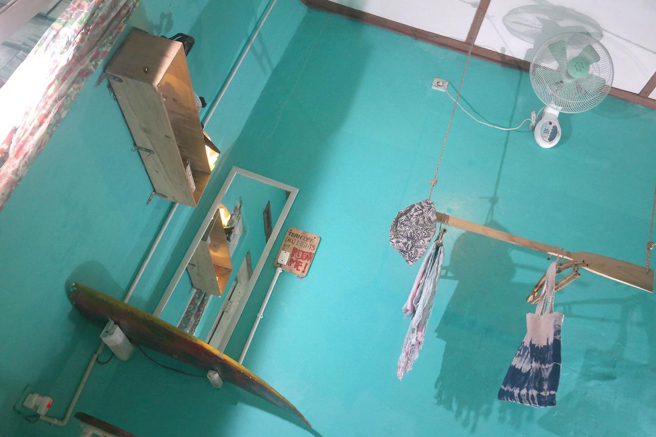 Abrakadabra! Artbnb ยอกยาการ์ตา ภายนอก รูปภาพ